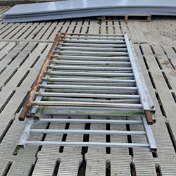 Brugte mellemgitre i 50x50 mm,  8,74 m samlet